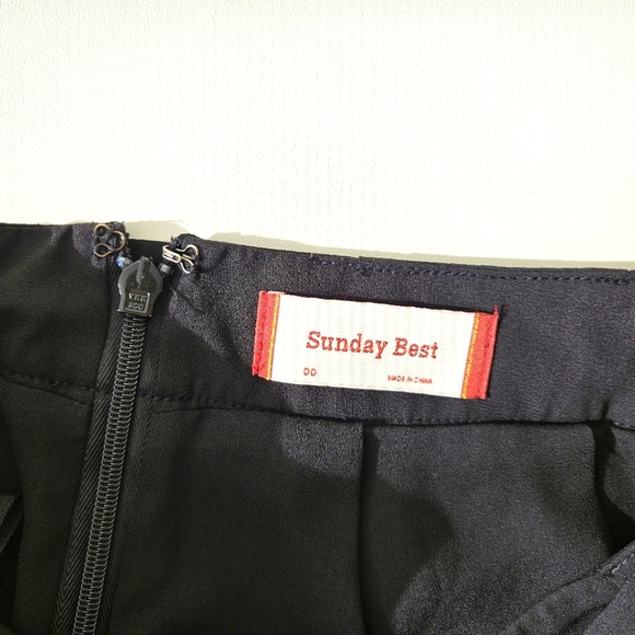 Aritzia Sunday Best Westley Shorts, Black, Size 00 - Picture 4 of 4